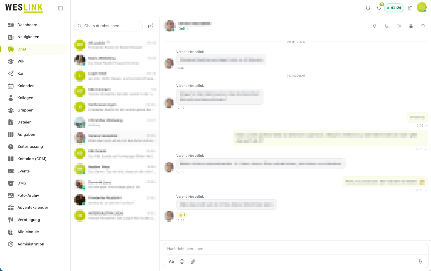Chat-Ansicht mit Navigation links, Chatliste in der Mitte und geöffneter Unterhaltung rechts
